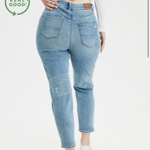 American Eagle boyfriend jeans distressed denim